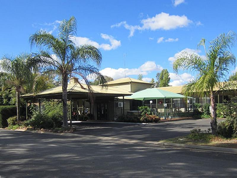 Lake Forbes Motel Εξωτερικό φωτογραφία